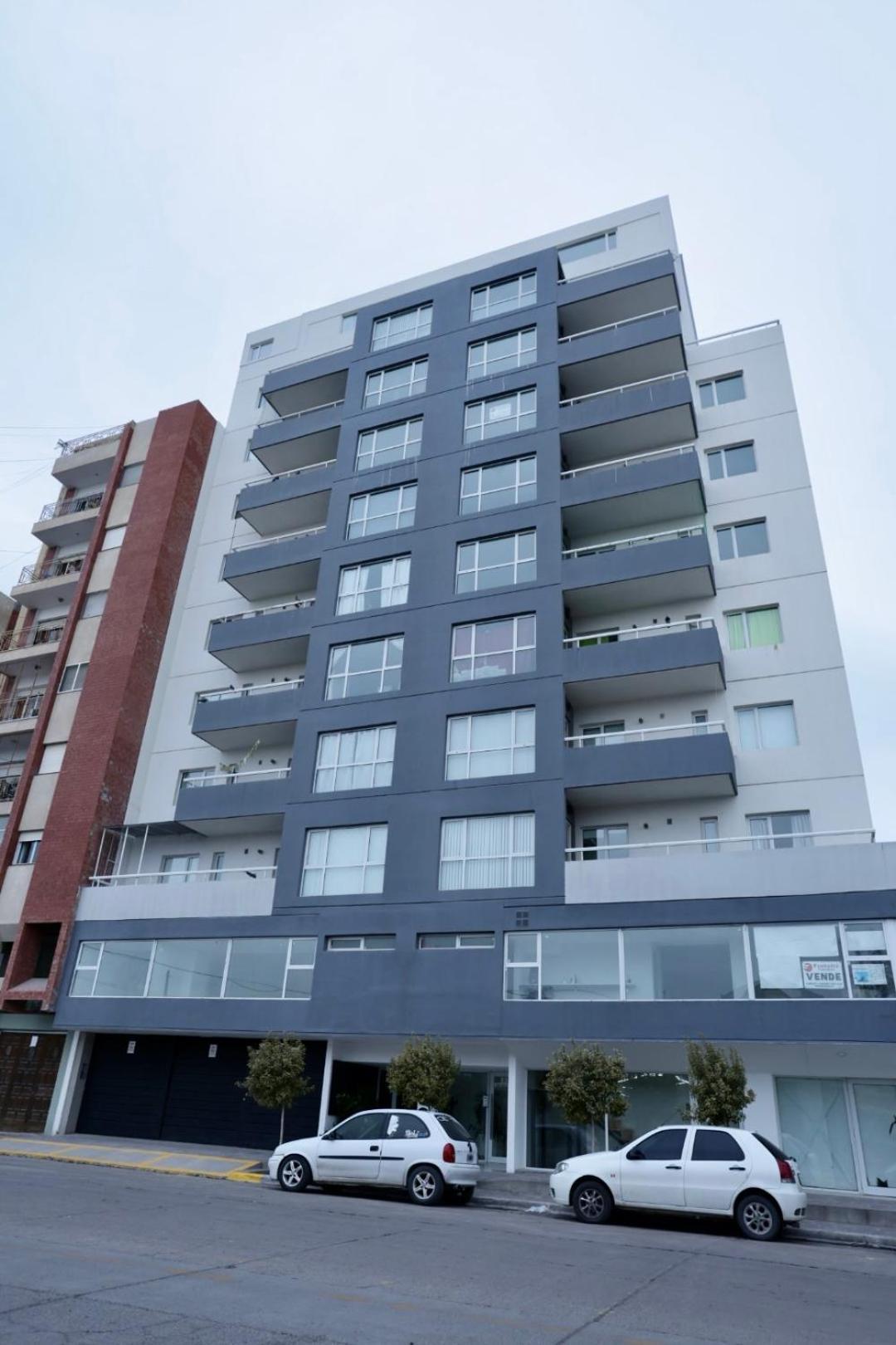 Departamento En - Centrico Y Moderno Trelew